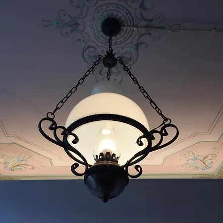 Oda ve Kahvaltı Rosalinda Dongo