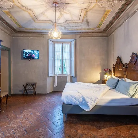 Rosalinda Frühstückspension 4*