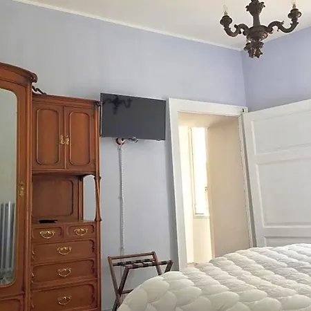 Frühstückspension Rosalinda 4*
